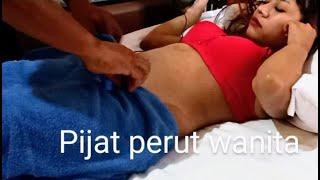 Urut perut wanita versi pijat tradisional.@Massage77