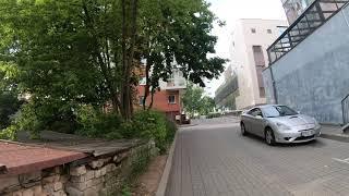 Vilnius: Šiaurės Miestelis, short walk thru the yards. 4K60