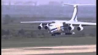 Ил 76. Жёсткая посадка на переднее шасси / IL 76. Hard landing on the nose gear