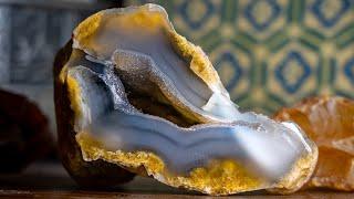 Rockhounding the Oregon Coast - How to Find Agates Including Blue Agates and Carnelian