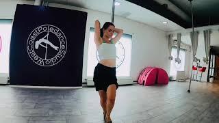 Feminine Vibes High Heels Modern dans Contemporary Dance Pole dance Göteborg