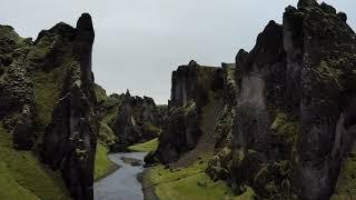 Fjaðrárgljúfur Canyon, South East Iceland | Icelandair
