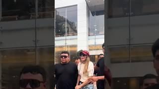 Taylor Swift lookalike Ashley Leechin was escorted out of a shop by security in Los Angeles  mistake