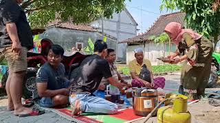 kumpul makan bersama adek emak xl