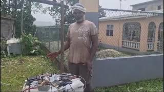 Frome man turns Hurricane Beryl aftermath into $100 phone charging business