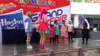 Equestria Girls at SM Fairview, Dance Class Instruction