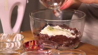 Kuhari : Ana Šenija - Čokoladna torta sa džemom od borovnica