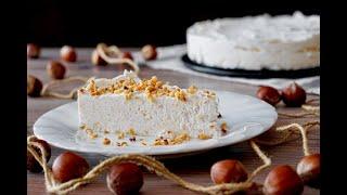 Torta Fredda allo Yogurt e Nocciole