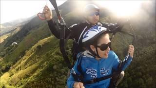 Tribo Aventura - Voo Duplo de Parapente com Cinthia dos Santos