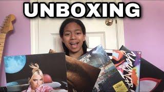 Vinyl Record Unboxing Haul | 5SOS, Dua Lipa, Post Malone, Niall Horan & More!