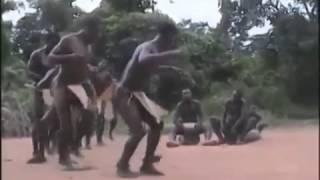 Танец папуасов