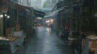 [4K Rain Walk] Rainy day, a dreamy atmosphere market alley scenery, Euljiro Jungbu Dried Fish Market