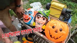 This Estate Sale Was CUTTHROAT for Vintage Halloween Decorations!