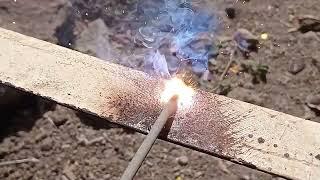 only a few know the welding technique on thin rusty angle iron