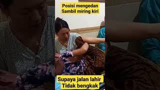 posisi miring kiri sambil mengedan