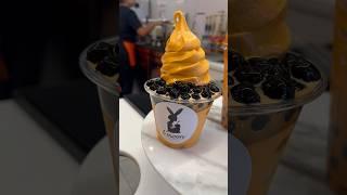 L’Moon Creamery! #asmr #mukbang #lmoon #creamery #thaitea #thai #tea #softserve #boba #icecream