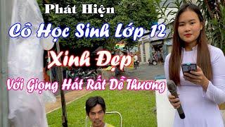 Cô Học Sinh Lớp 12 Có Giọng Hát Cực Dễ Thương, Và Xinh Đẹp! Ngày Còn Em Bên Tôi - Hồng Thắm