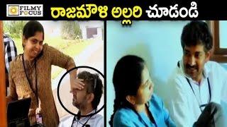 SS Rajamouli Fun with his Wife Rama Rajamouli in Movie Sets : Rare & Unseen Video - Filmyfocus.com