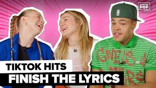 Finish The Lyrics: Können Chiara, Paula & Malcom diese viralen Hits weitersingen?