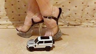 Giantess crush toy car - Land Rover 1:24 RC #crushexperiment