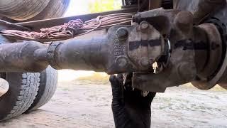 1985/1989 International F9370 Log Truck Transmission & Clutch Removal & Reinstall. Part 1