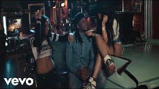 R2bees - Killing Me Softly[video]