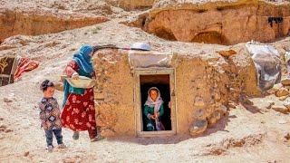 A day with the cavemen: Everyday CAVE dwellers life in afghanistan