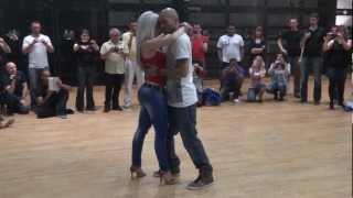 Kizomba Freestyle Tarraxinha with Albir and Sara