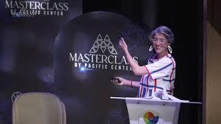 Masterclass by Pacific Center con Deborah Kuzniecky y su clase magistral Humanizando la Moda