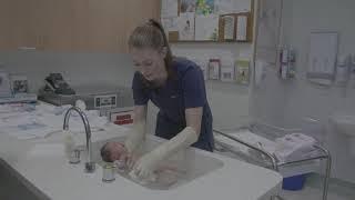 Westmead Hospital, Woman and Newborns baby bathing demonstration