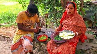 আজকে  জীবনে প্রথম এক  অন্য রকম সবজি খেলাম নাম হচ্ছে ডুংড়াে  গোটা ভাজা//village cooking vlog