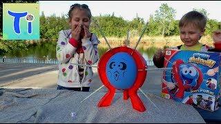 Играем в ШАЛУН БАЛУН с СЮРПРИЗОМ!  Funny challenge BOOM BOOM BALLOON!