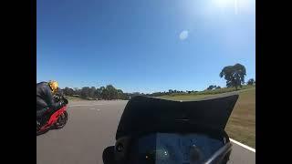 R6 vs Triumph 765RS drag race.