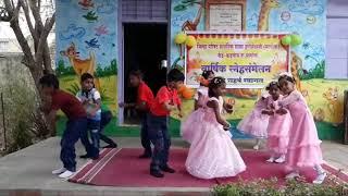 Aggobai dhaggobai dance