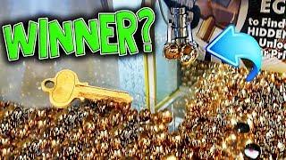 MYSTERY KEY GOLDEN EGG CLAW MACHINE!