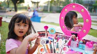 BERMAIN DI TAMAN ️ DAPAT HADIAH MAKE UP MAKE AN  DARI MAMAH | Salsa and Family