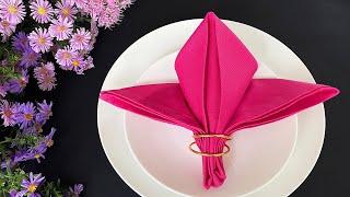 Napkin Fold with a Ring