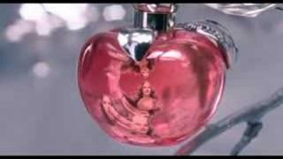 Nina Ricci Commercial