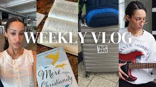 VLOG| Back in London, unpacking, bible study, finally learning guitar 