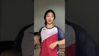 Video Tiktok Chikaku pakai baju olahraga | TikTok Cewek Cantik Goyang Pinggul #Shorts