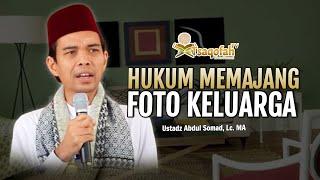 Hukum Memajang Foto Keluarga di Ruang Tamu | Ustadz Abdul Somad, Lc. MA | Tanya Jawab UAS