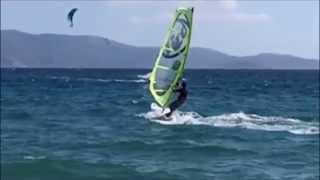 Windsurf. Power jibe: comparing different techniques