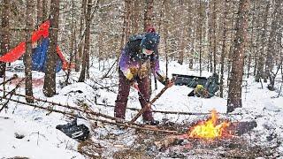 SURVIVE THE WINTER IN THE TAIGA. SPEND ONE NIGHT BY THE RIVER. LEAVING THE ROUTE.