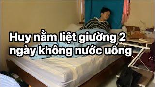 Huy nằm liệt giường 2 ngày không nước uống nhưng vẫn cố gắng làm công việc youtuber