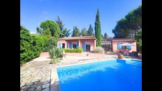 Charming Villa with 3 bedrooms, private garden and a swimming pool.