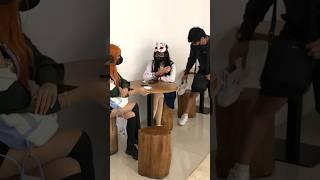 cewek japan cantik lucu dan bingung ilang sandal #viral #prank #trending #funny #lucu #shorts