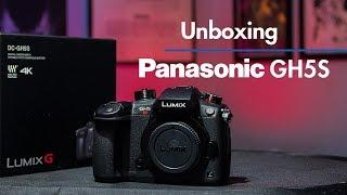 Panasonic GH5S Unboxing