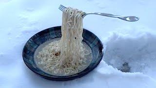 Ramen noodle experiment in -46°C temperatures 