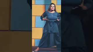 Sobia khan hot mujra faisalabad theatre 2023