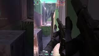 I TRIED TO BLIND ENEMY WITHOUT BLINDING TEAMMATE #valorant #valorantclips #valorantindia #subscribe